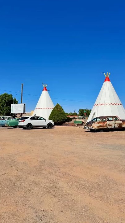 Wigwam Motel - View from the lot - Hotels Near Me - Holbrook, Arizona