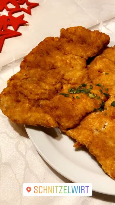 Schnitzelwirt - Putenschnitzel with Potato salad - Schnitzel Near Me - Vienna, 9
