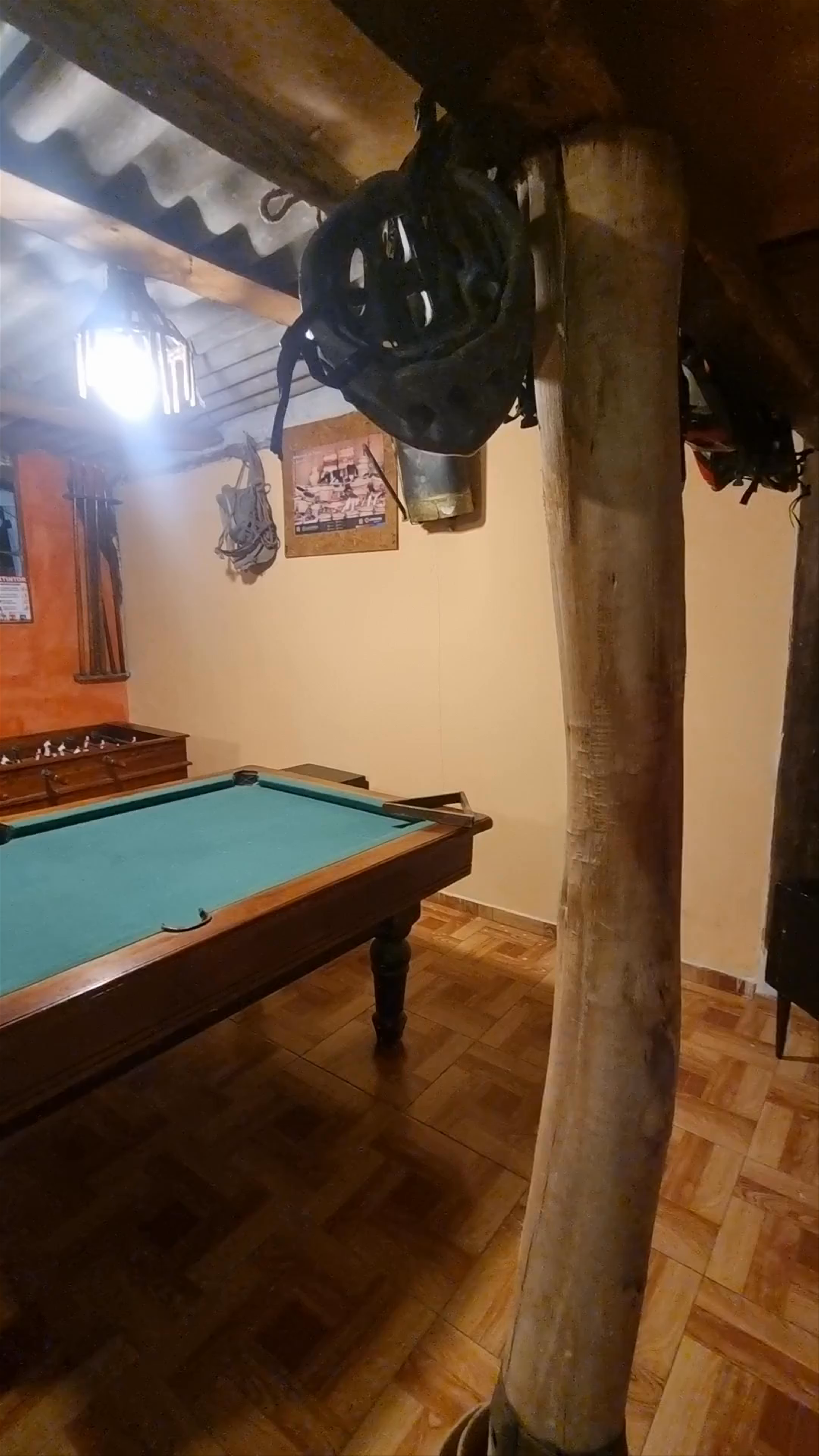 Starlight Mountain Lodge: Cozy Adventure Base in Sigchos, Ecuador