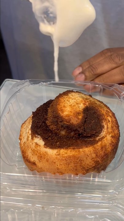Makers Bakers - Your roll your way! - Desserts Near Me - Cincinnati, Ohio