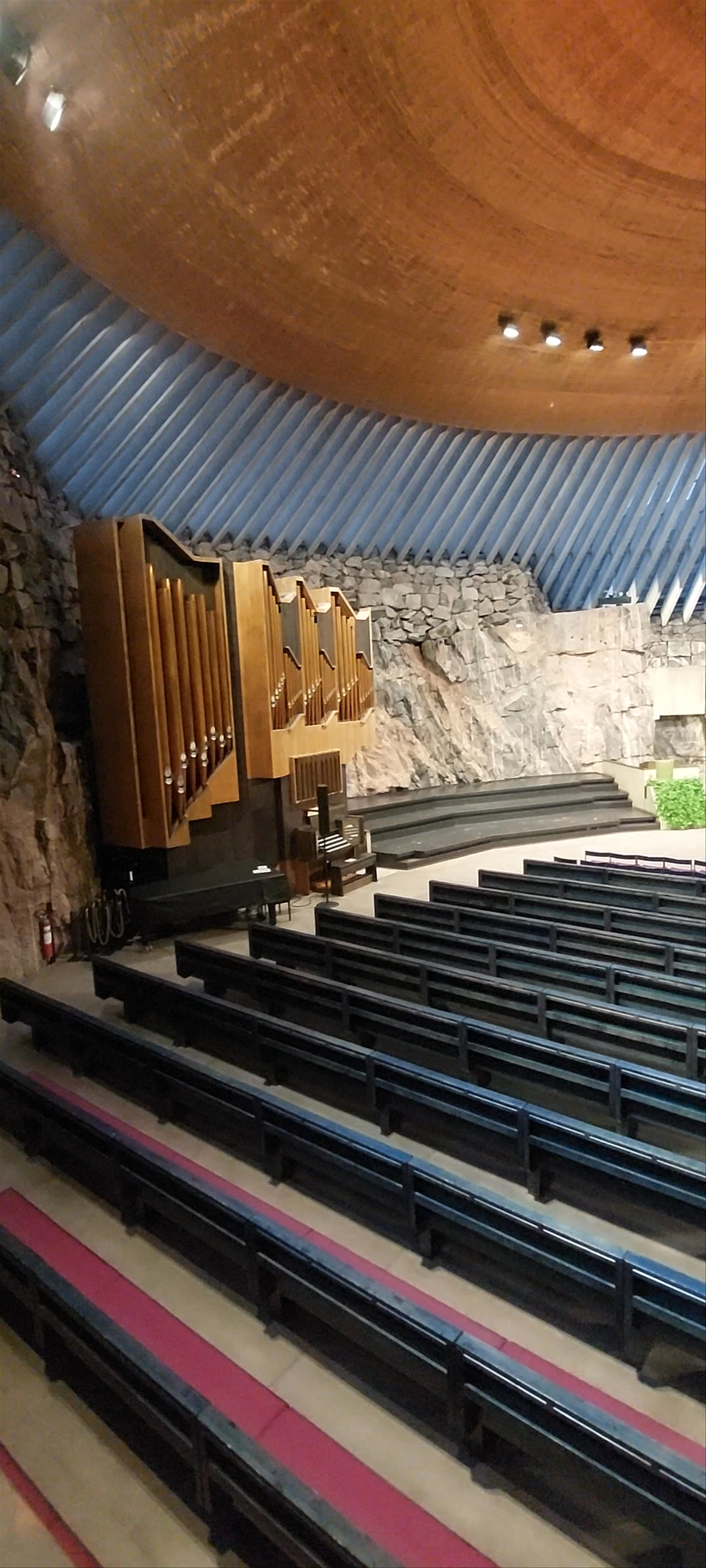 Temppeliaukion kirkko