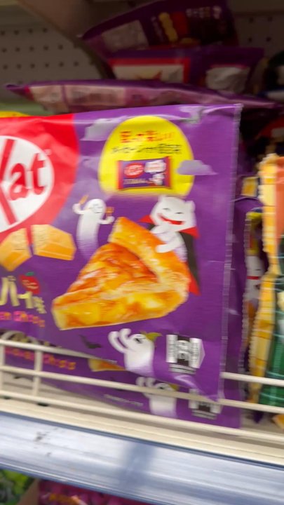 Nouilles de Lan Zhou - They have a store downstairs from the restaurant that has so many selections of Kitcat because they're over 150 flavors of Kit Kat in Japan - Chinese Near Me - Montreal, Quebec
