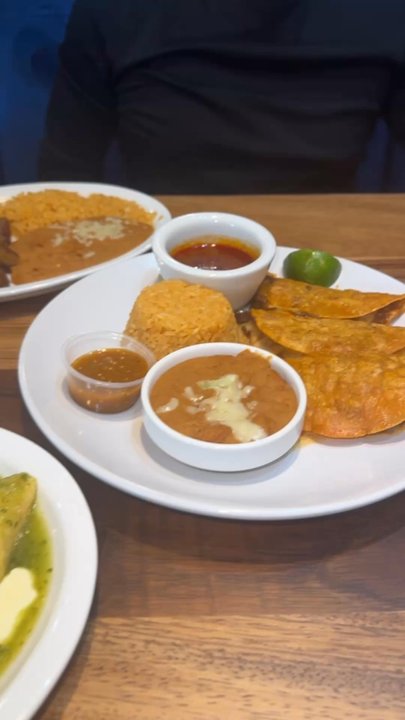 Fuego y Salsa - Mexican Near Me - Fredericksburg, Virginia
