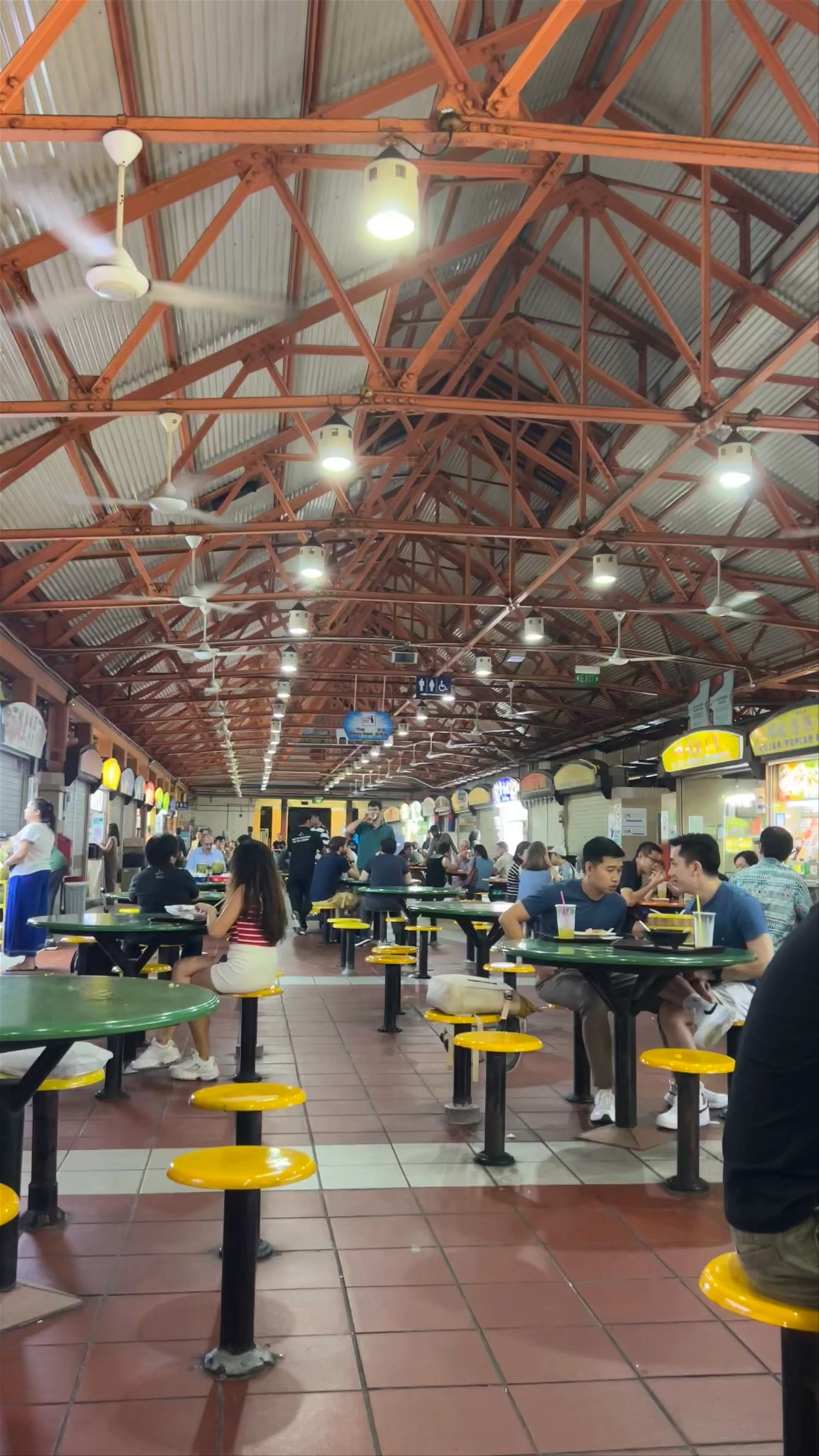 Maxwell Food Centre