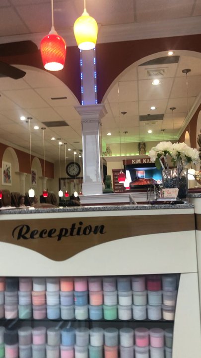 Kim Nails - Failure to provide good service - Nail Salons Near Me - Clermont, Florida