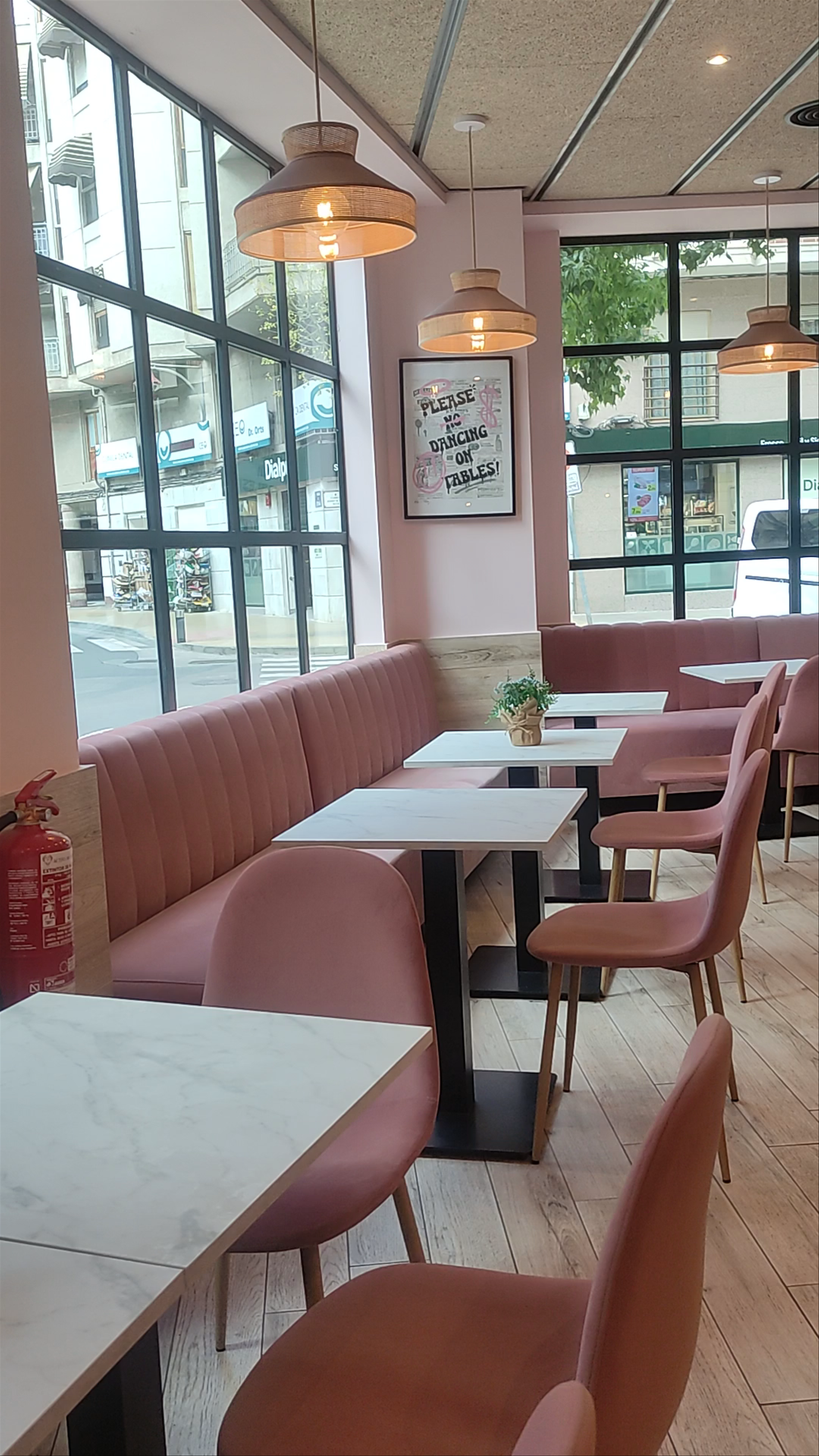Flamingo Brunch & Food
