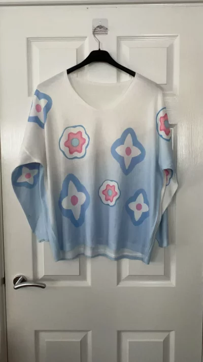 Sweater size 20