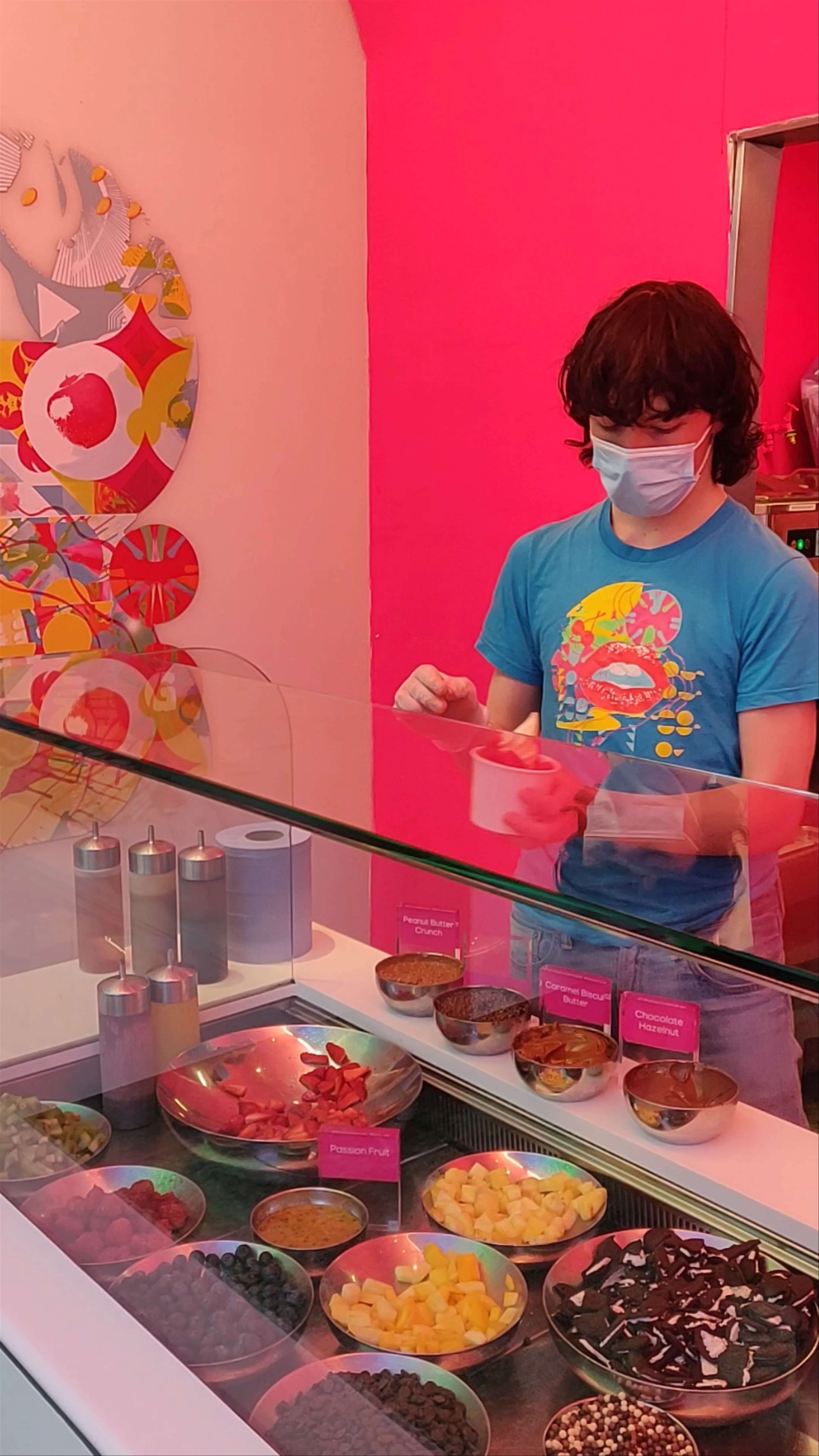 Snog Frozen Yogurt, Brewer Street, London, UK