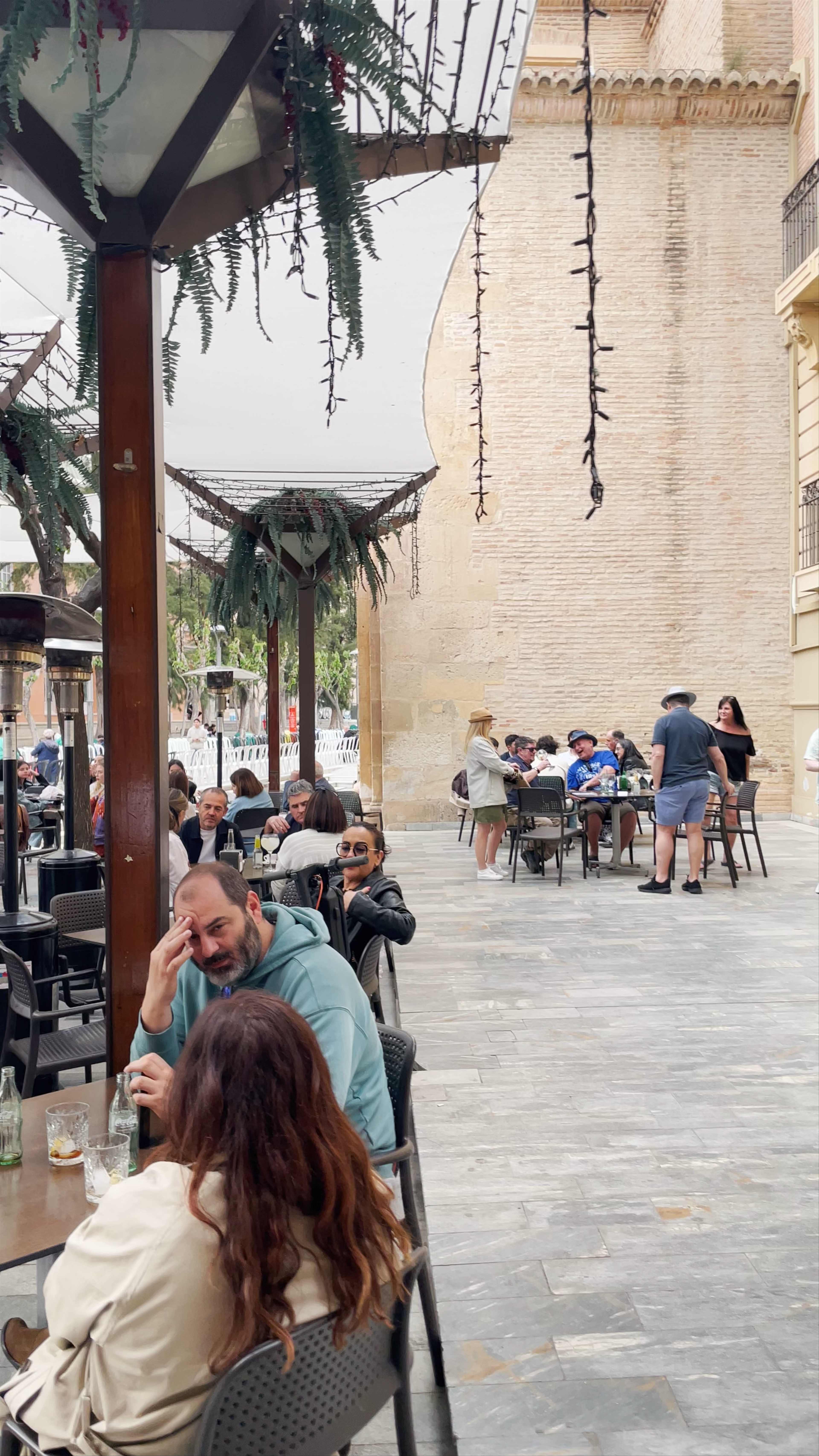 Café del Arco: Vibrant Outdoor Dining in Murcia's Historic Heart