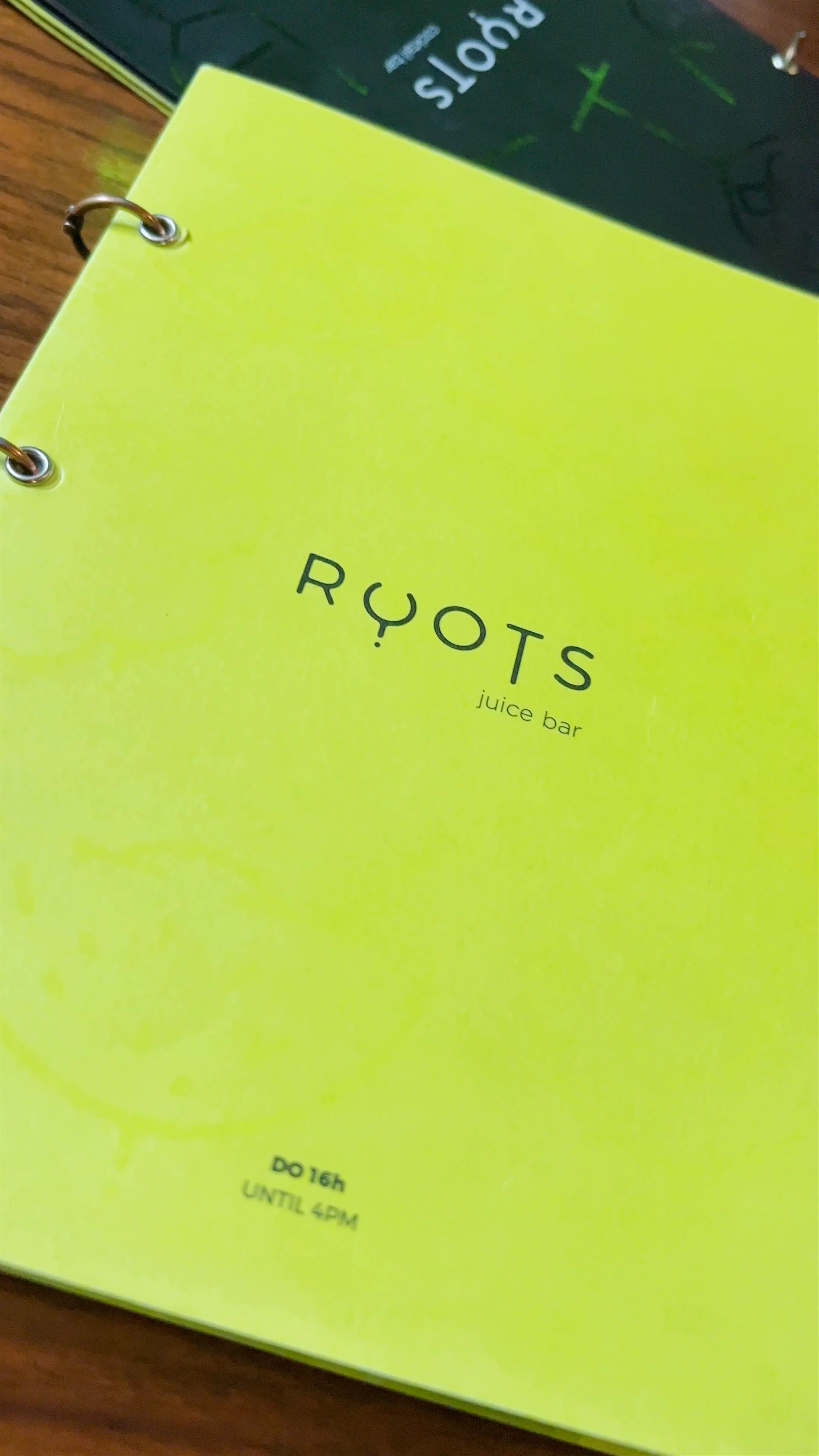 Roots Juice & Cocktail Bar
