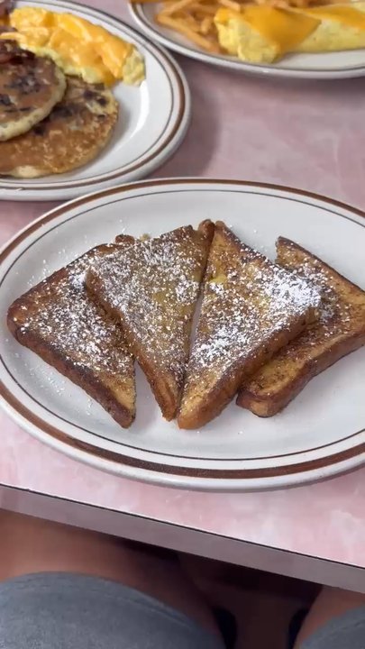 Pondfield Cafe - Breakfast & Brunch Near Me - Bronxville, New York