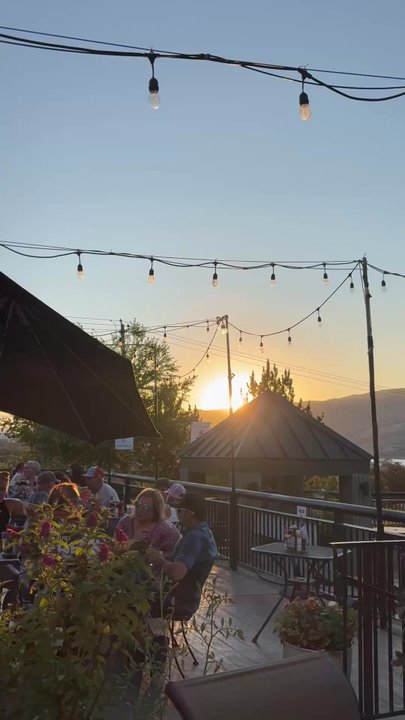 Meriwether's Bistro - Sunsets and live music! - American Near Me - Lewiston, Idaho
