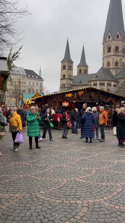 Weihnachtsmarkt Bonn - General festive atmosphere! - Christmas Markets Near Me - Bonn, NW