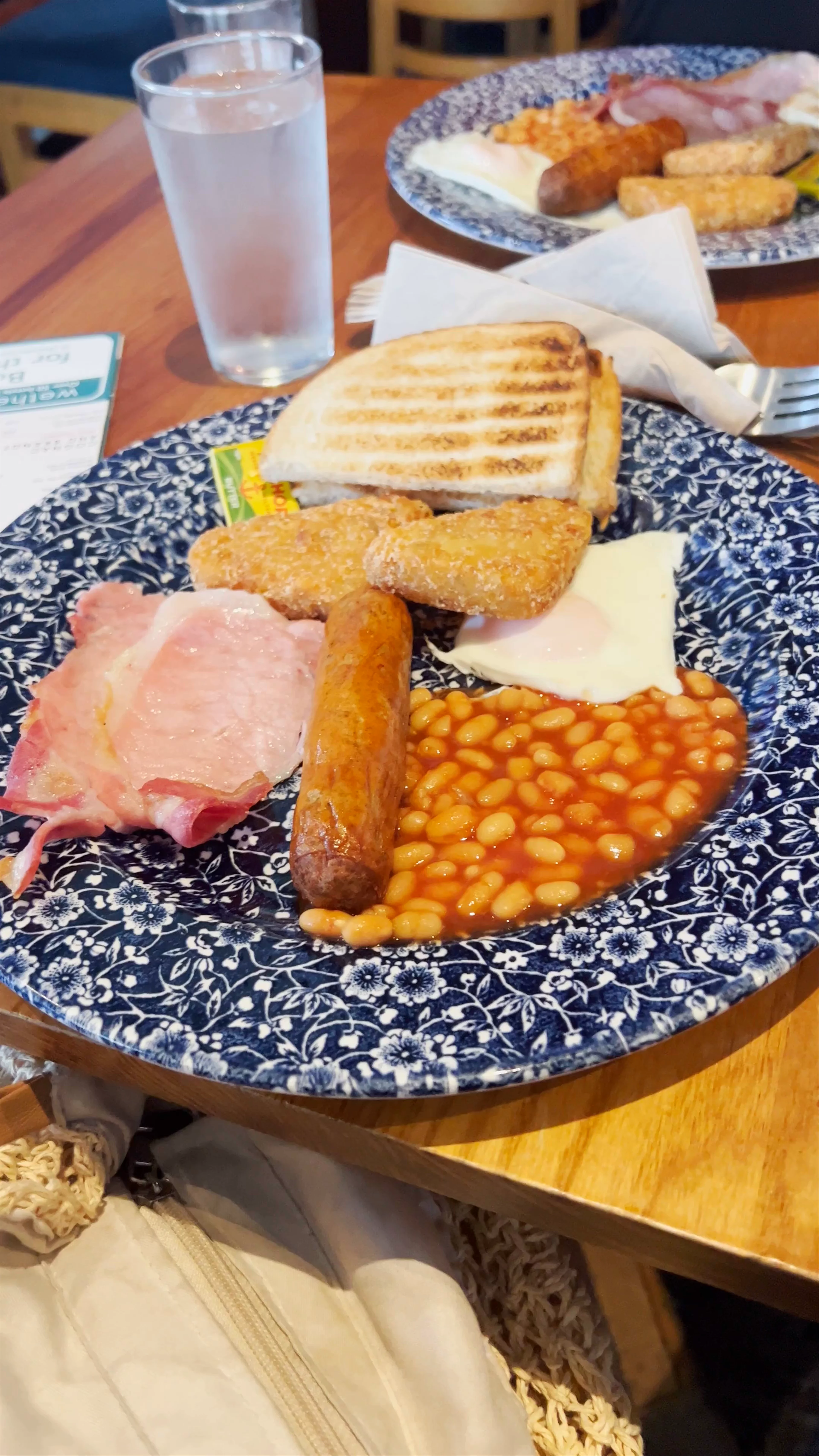 The Bright Helm - JD Wetherspoon