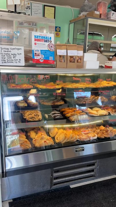 Golden Hands Bakery - Donuts Near Me - Cincinnati, Ohio