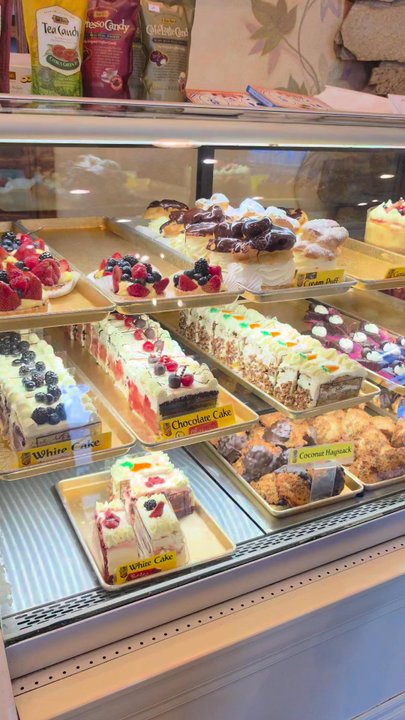 Schat's Bakery - Bakeries Near Me - Mammoth Lakes, California
