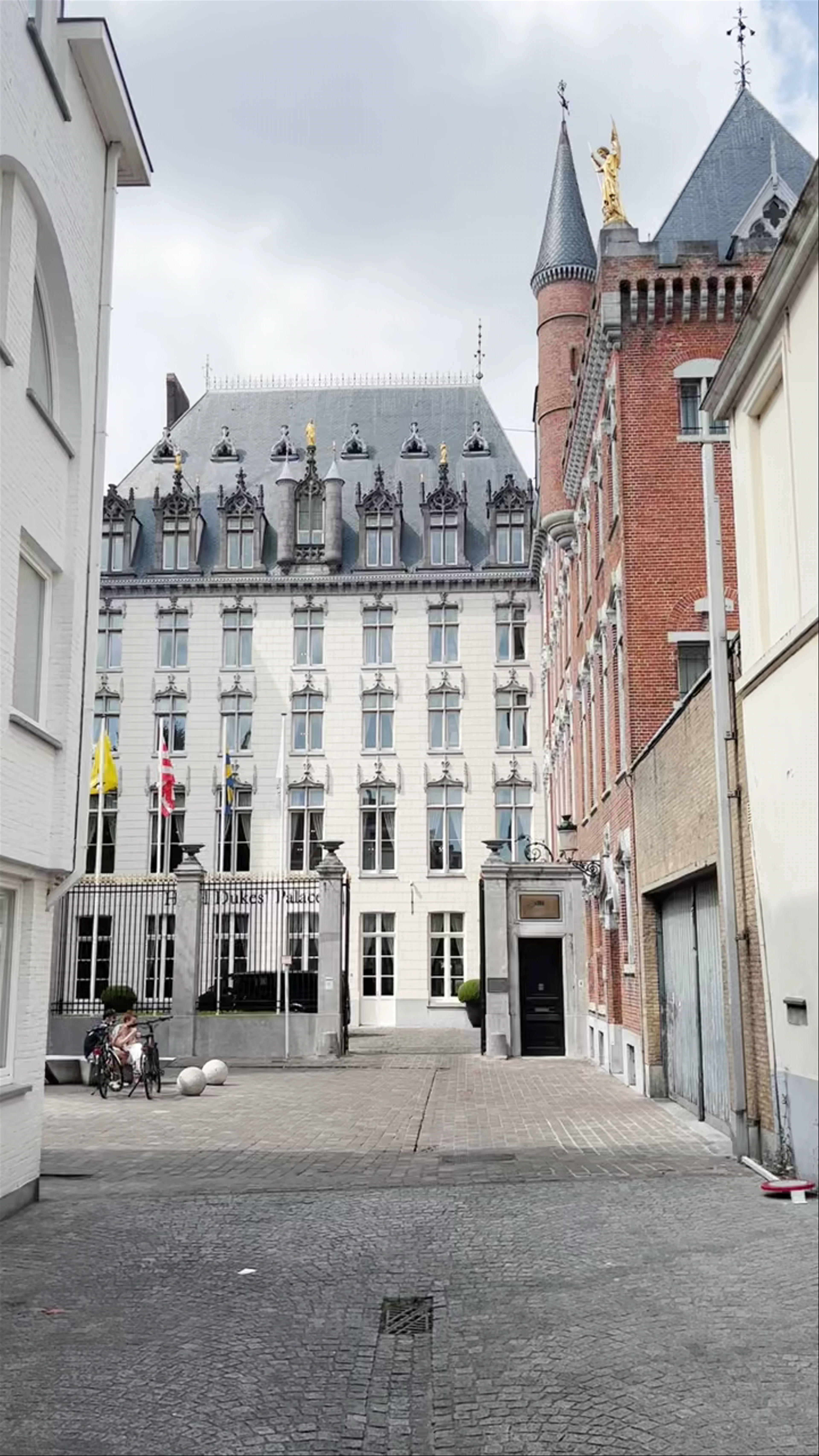 Hotel Dukes' Palace, Prinsenhof