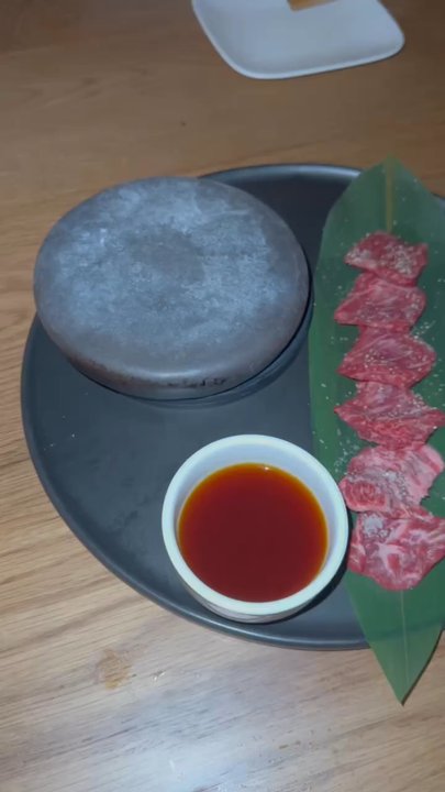 Uchi Philadelphia - hot rock - Sushi Bars Near Me - Philadelphia, Pennsylvania