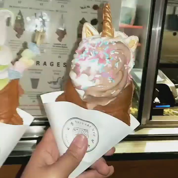 1-800-Lucky - Unicorn ice cream so delicious and cute - Asian Fusion Near Me - Miami, Florida