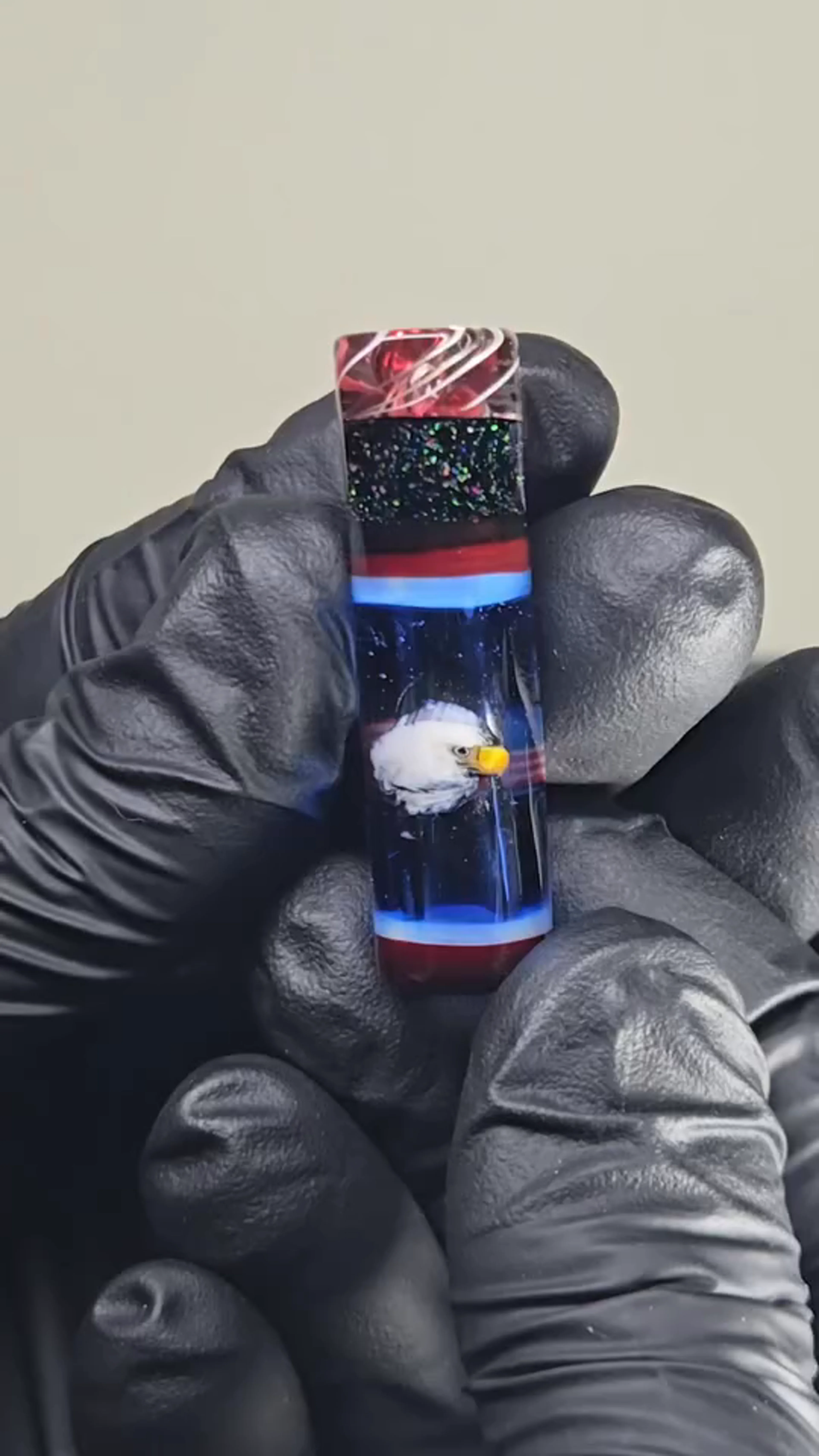Preview pic of Bald Eagle/American Flag Glass Tip