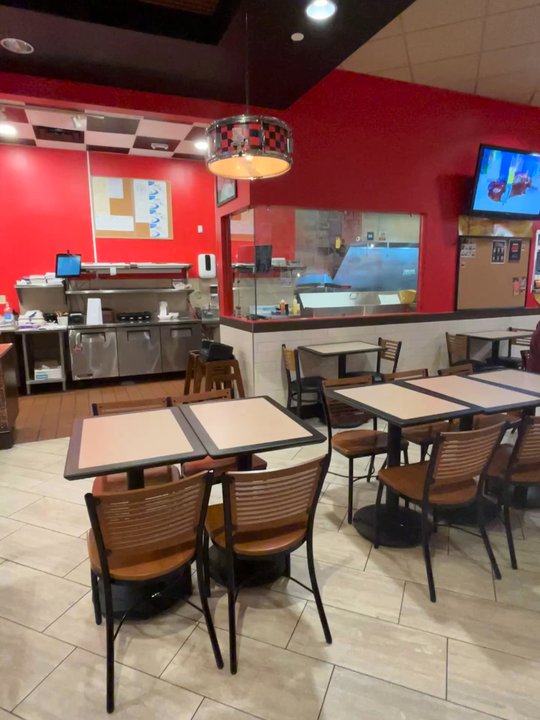 Steve's Hot Dogs Chesterfield - Hot Dogs Near Me - Chesterfield, Missouri