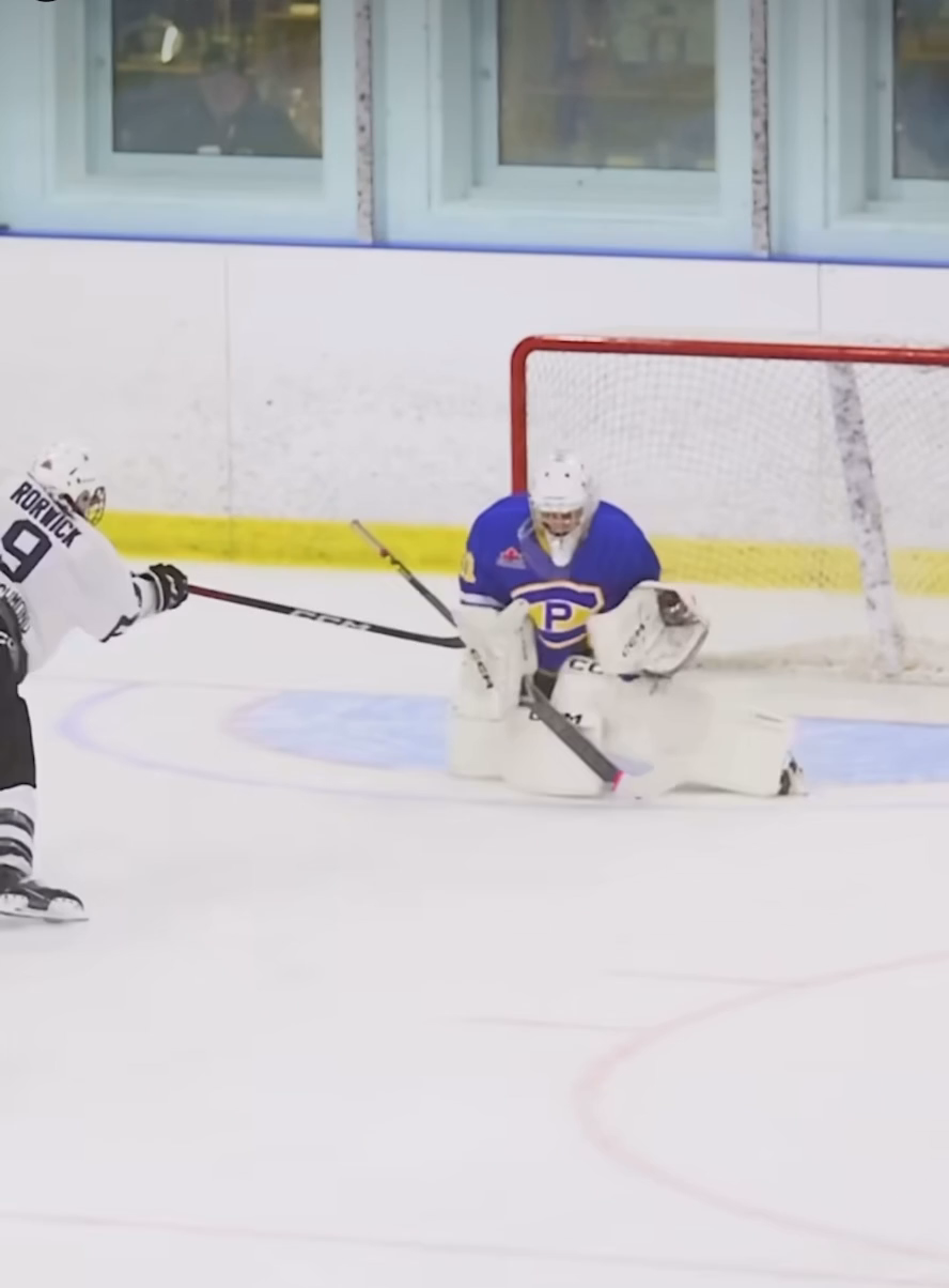 Brandon Partrick's Incredible Breakaway Save | Carleton Place Jr. Canadians