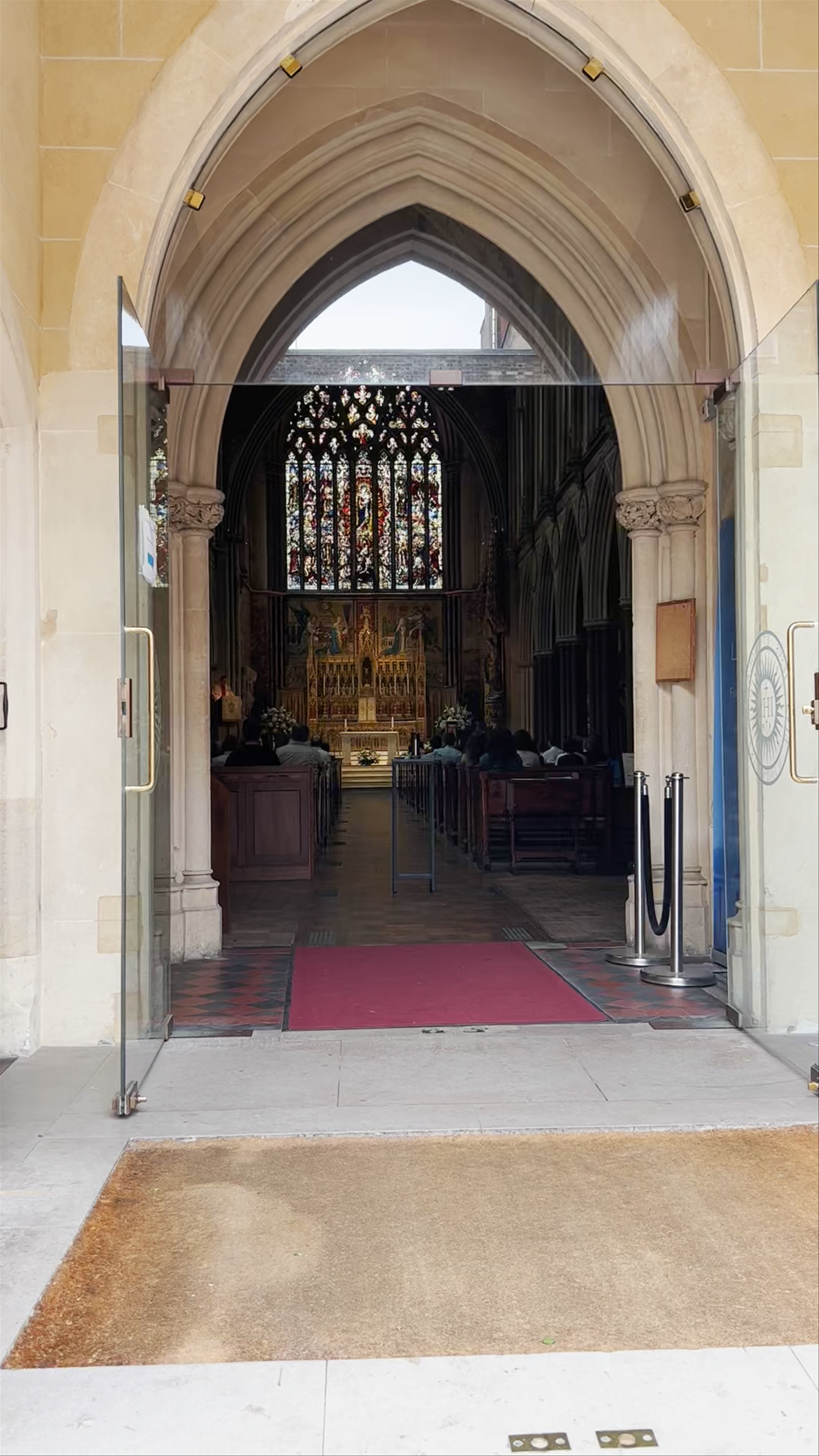 Farm Street Church: A Quiet Sanctuary of Gothic Beauty in London