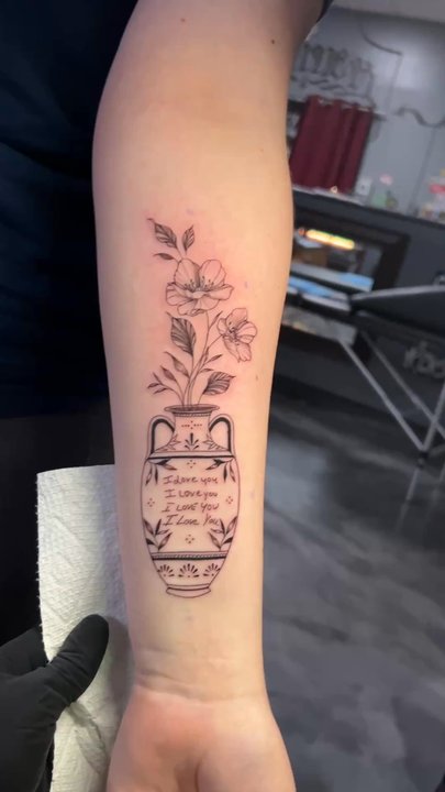 Capital Ink - Tattoo Near Me - Dunellen, New Jersey