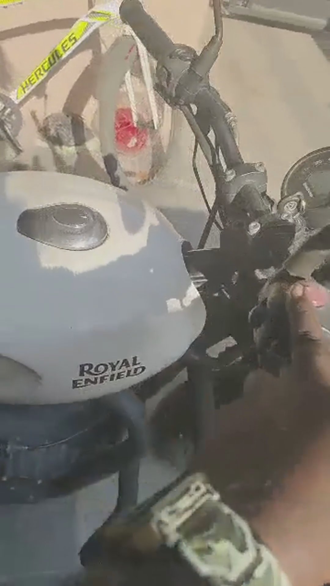 Walk-around video thumbnail