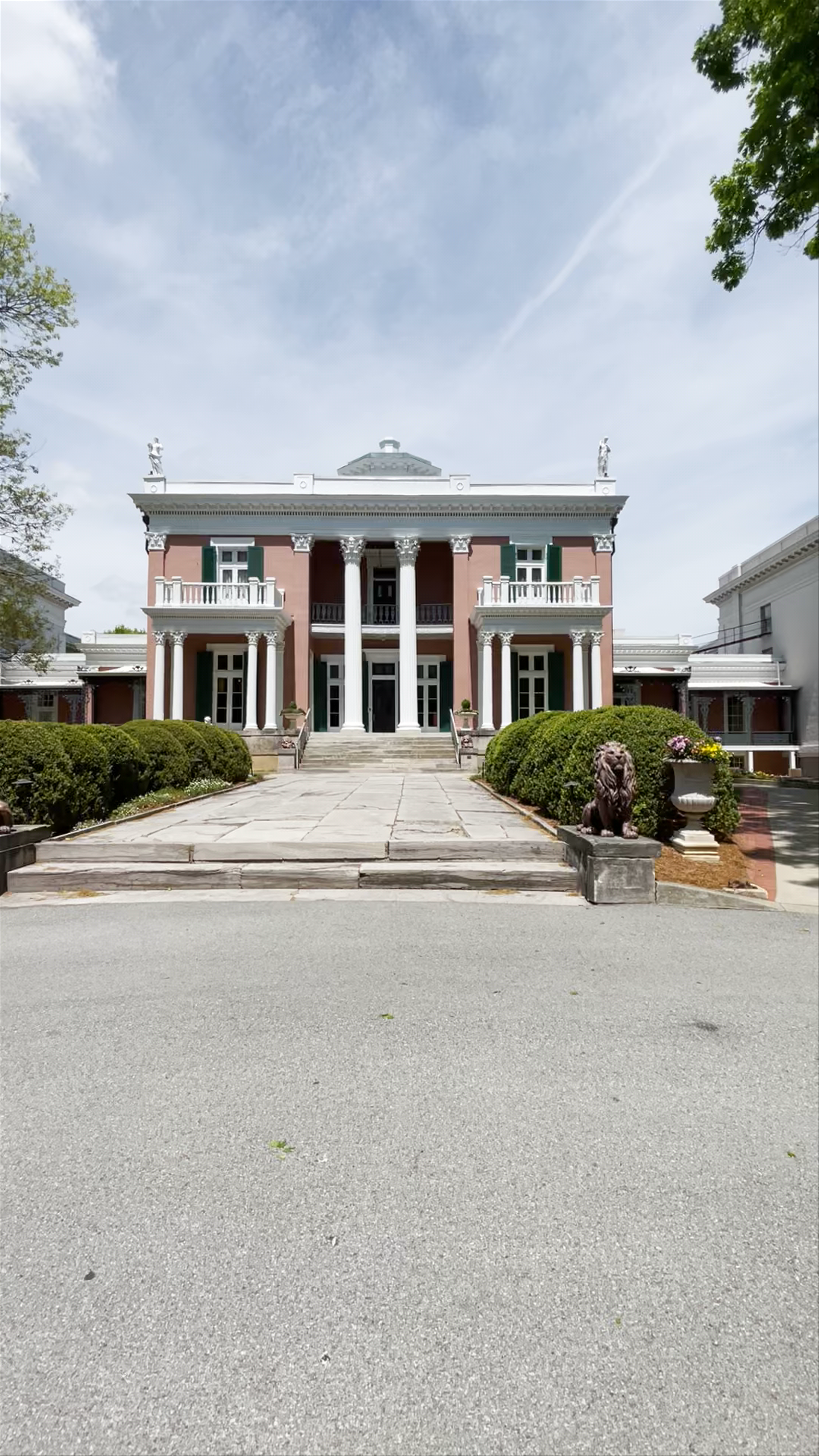 Belmont Mansion: Historic Southern Elegance in Nashville