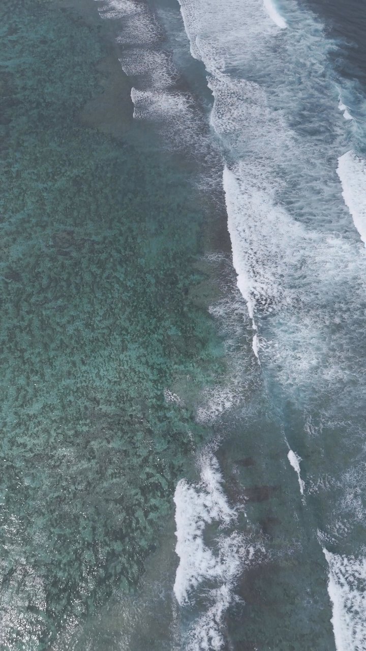 add to the bucket list 🏝️
📍 Bali
🎥 OConnor Studios · Pexels
#travel #beach #island #paradise #wanderlust