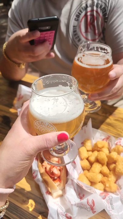 Resolute Brewing - Beer Gardens Near Me - Centennial, Colorado