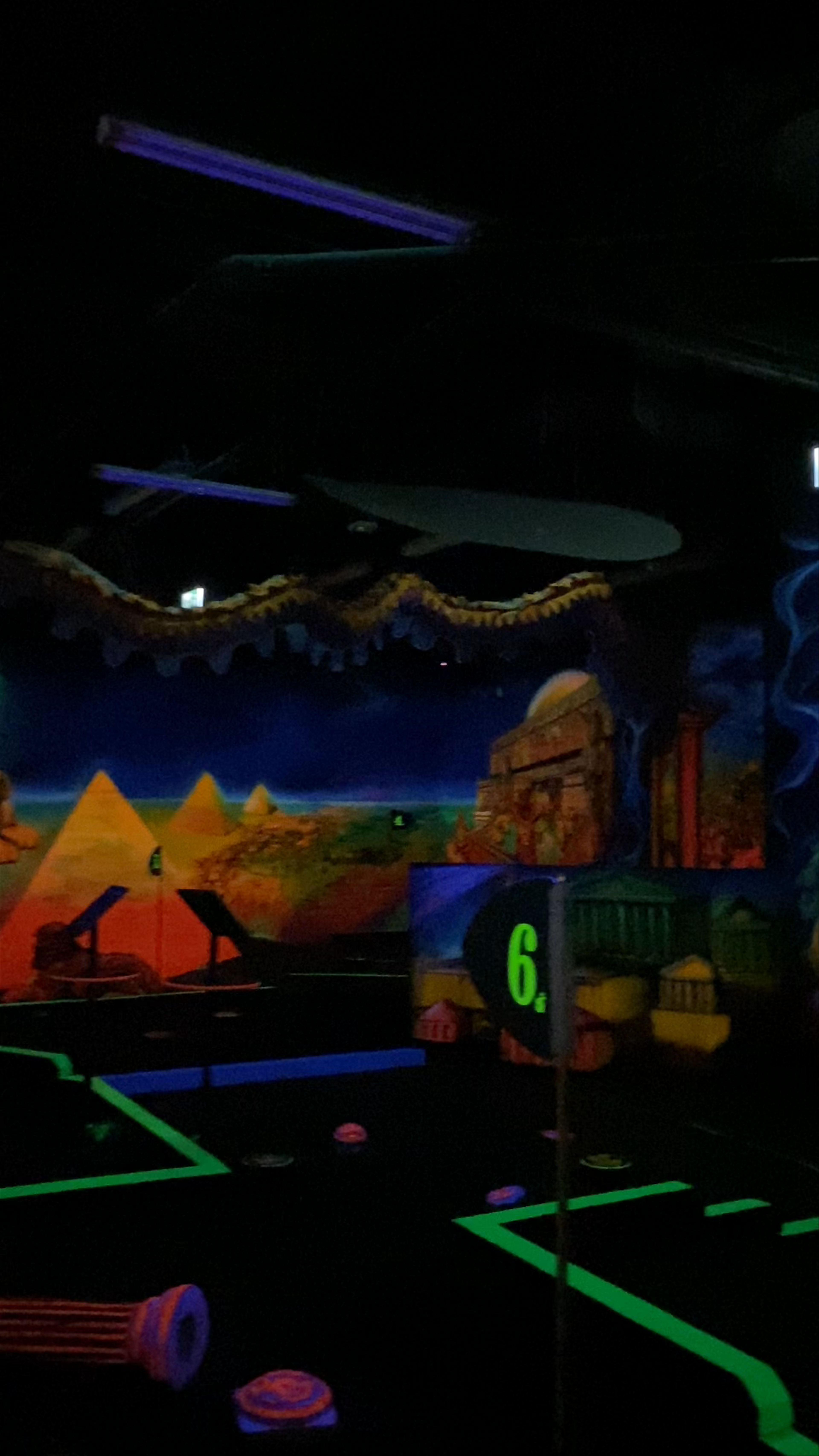 Arcade Bee - Centrum Rozrywki w CH Blue City