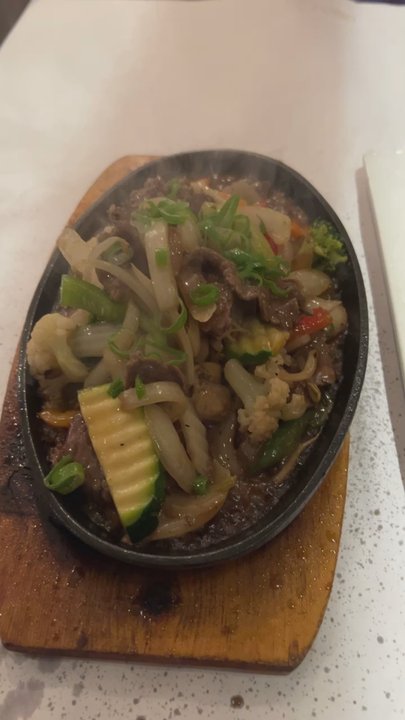 Malis - Sizzling beef - Thai Near Me - Beauport, Quebec