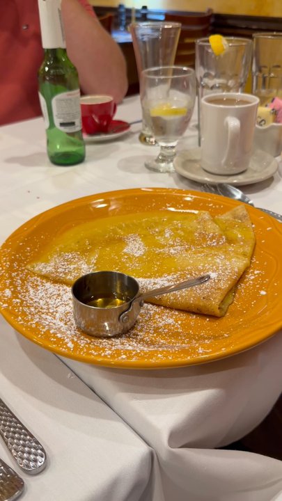 C'est La Vie - Crepes Suzette! - French Near Me - Sarasota, Florida