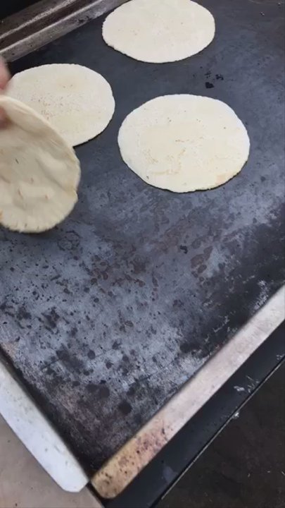El Porvenir - Homemade flour tortillas - Grocery Near Me - Merced, California