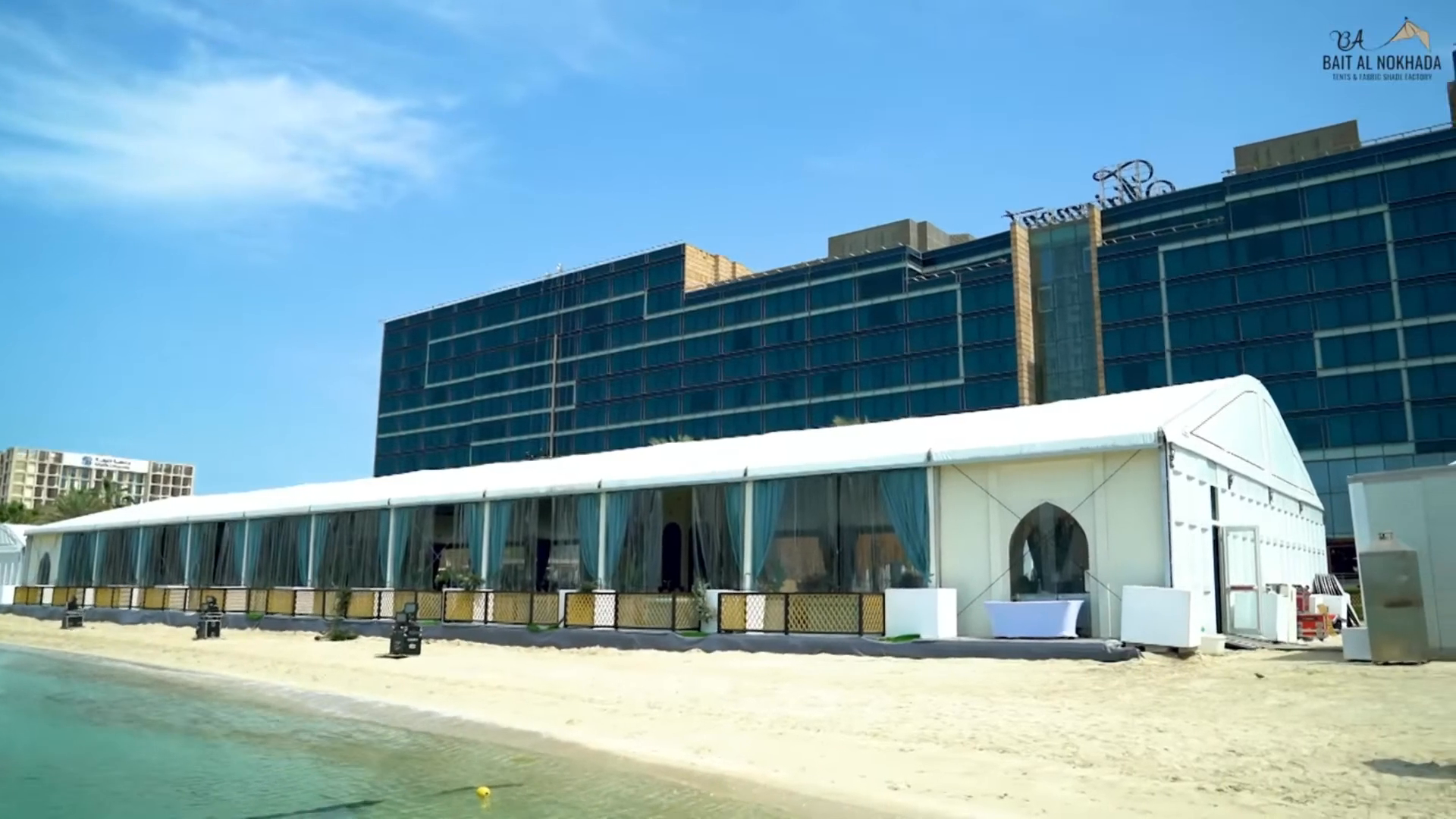 Шатёр Al Andalus в Fairmont Bab Al Bahr