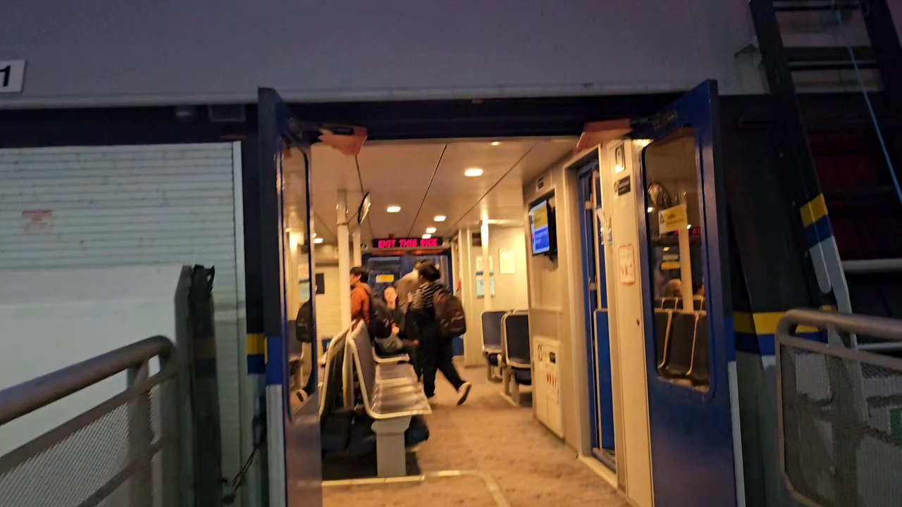 SeaBus - Ferries Near Me - Vancouver, British Columbia