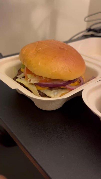 Smasherz - Food Trucks Near Me - Millbrae, California