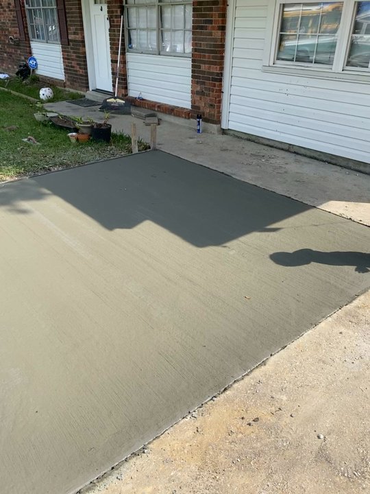 PJL Concrete - Did my driveway and Fixed two spots for me very satisfied with the work! - Masonry/Concrete Near Me - Covington, Louisiana