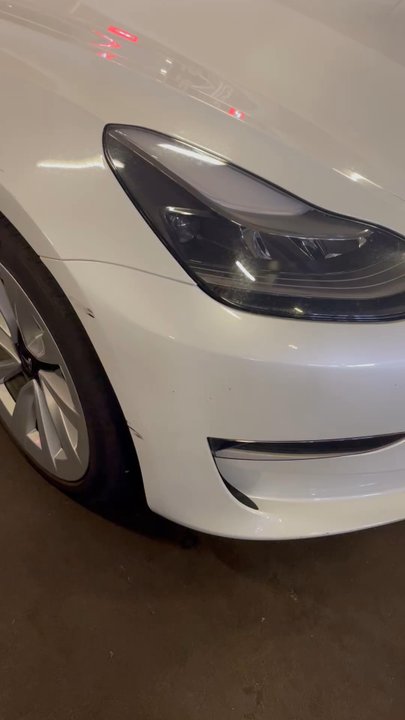 Avis - Walk around video of damage to Avis Tesla rental - Car Rental Near Me - Kahului, Hawaii
