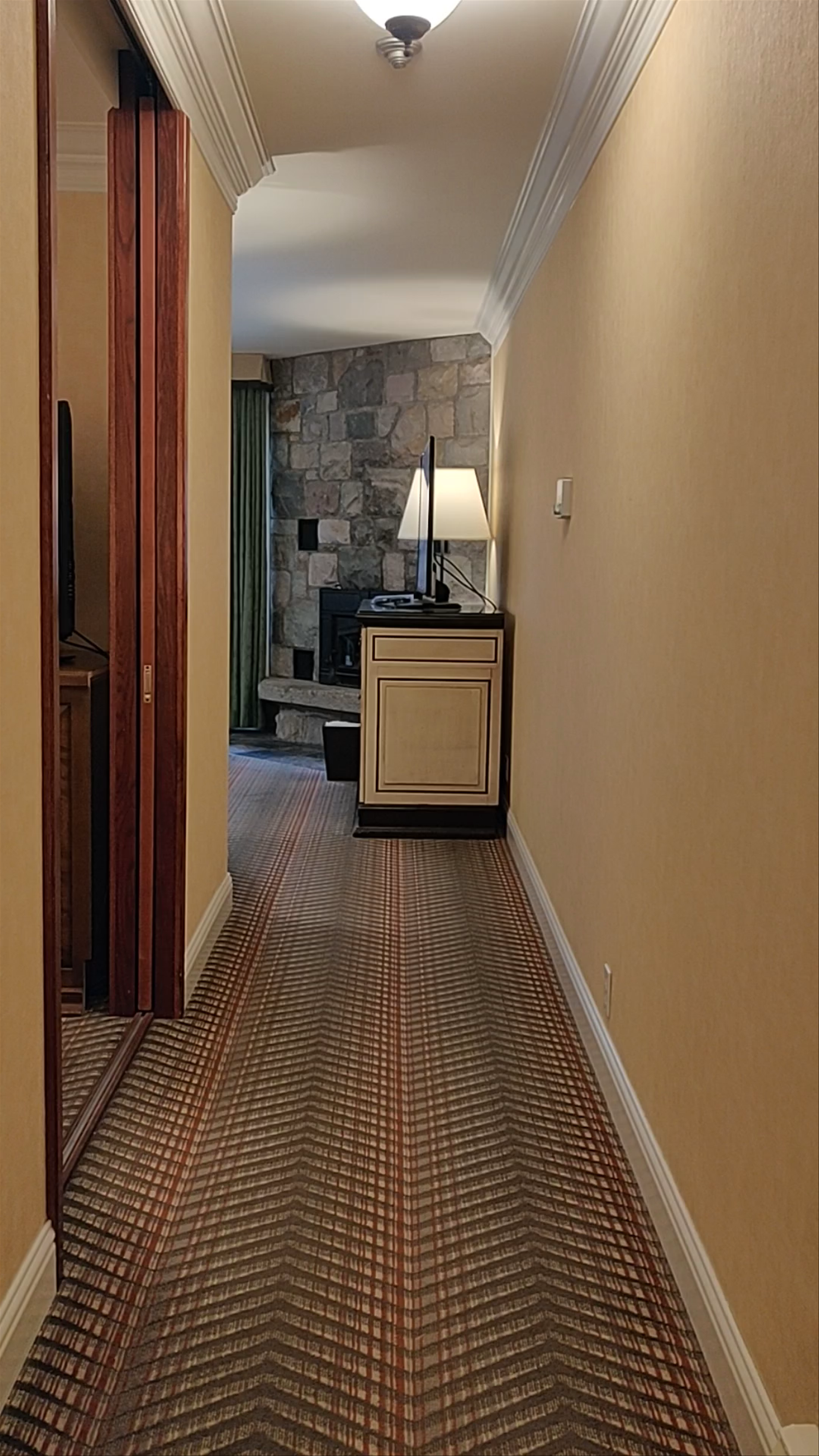 Lakefront Suite at Jasper Park Lodge