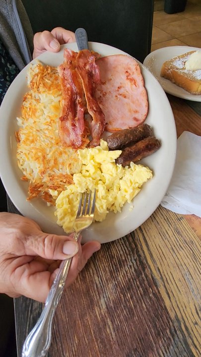 VIP’s Cafe Restaurant - Deliciousness - Breakfast & Brunch Near Me - Murrieta, California