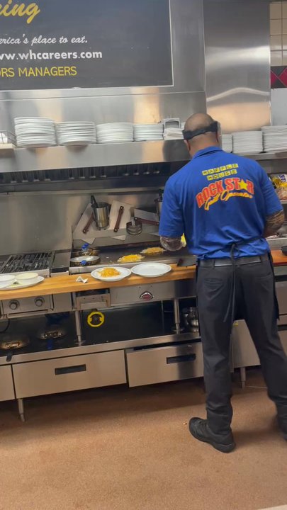 Waffle House - This dude was working it out!!  Great team! - American Near Me - Meridian, Mississippi