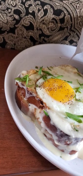 The Charles - American Near Me - Wethersfield, Connecticut