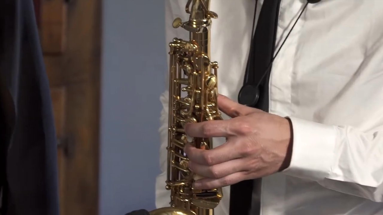 The Tuscany Swing Band - You Are the Sunshine of My Life - video