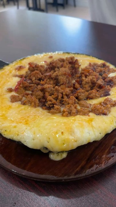 Taqueria Vargas - Queso fundido - Mexican Near Me - Baltimore, Maryland