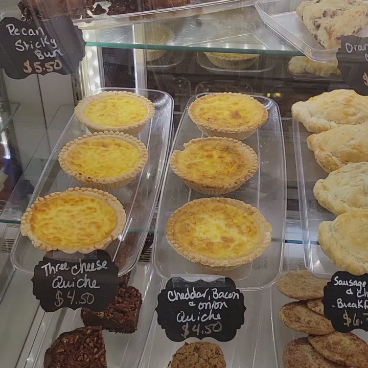 Honeycomb Cafe Bramwell - Desserts Near Me - Bramwell, West Virginia
