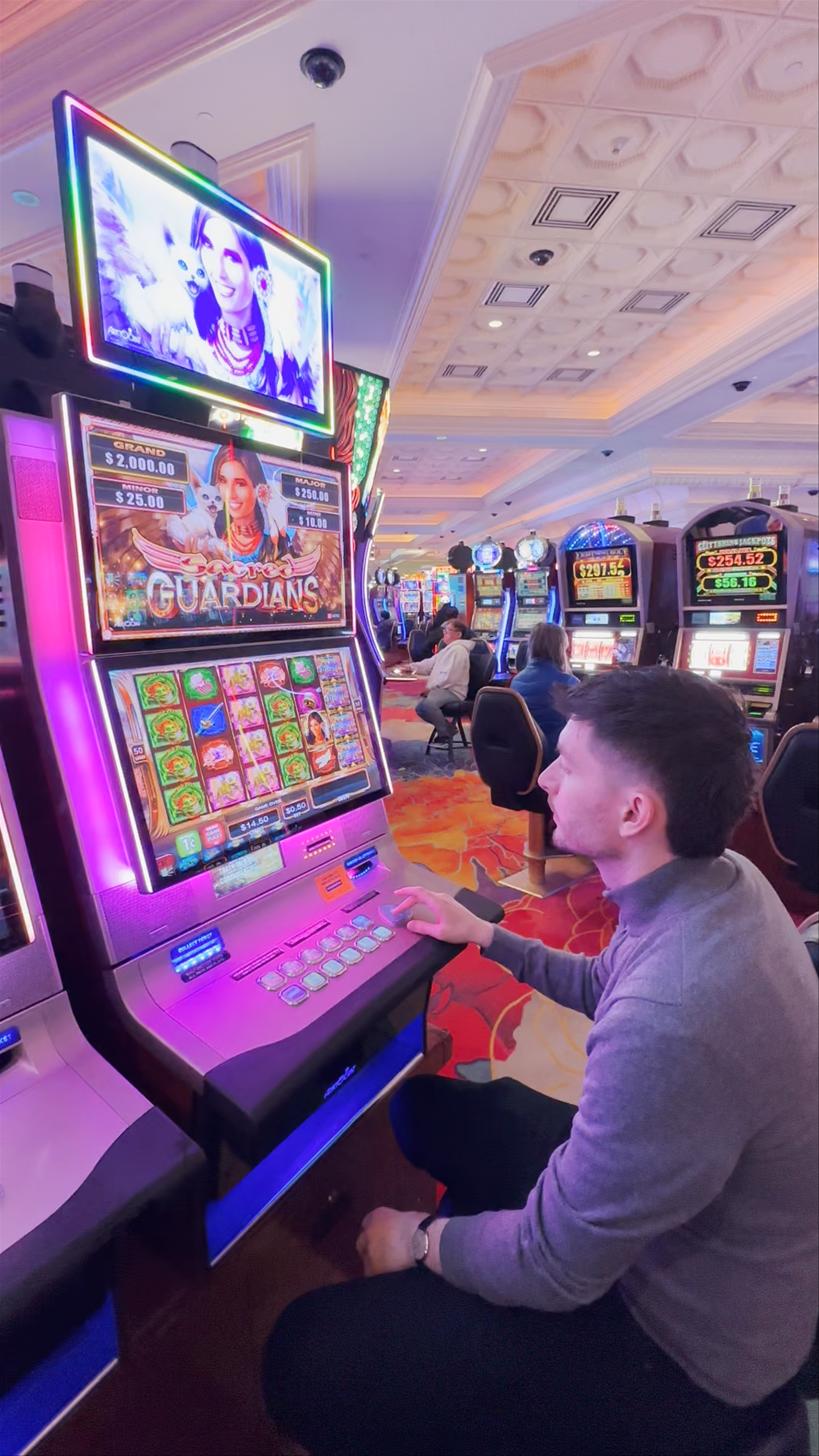 Fallsview Casino Resort: Excitement and Luxury at Niagara Falls