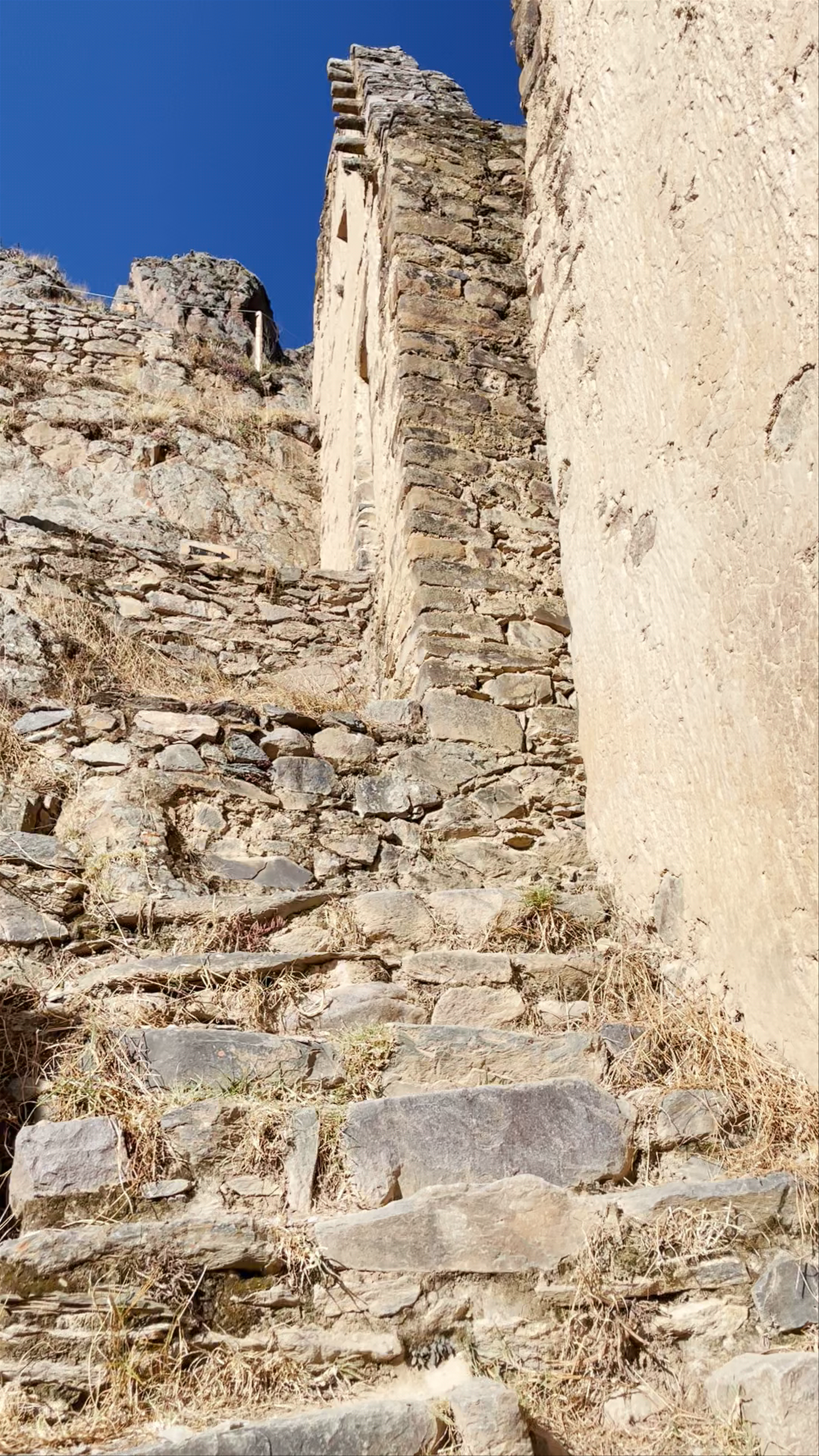 Sitio arqueológico Pinkuylluna Trailhead